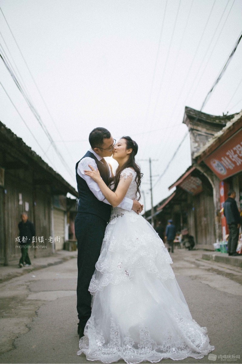 婚纱照哪家好_重新拍套婚纱照好吗(2)