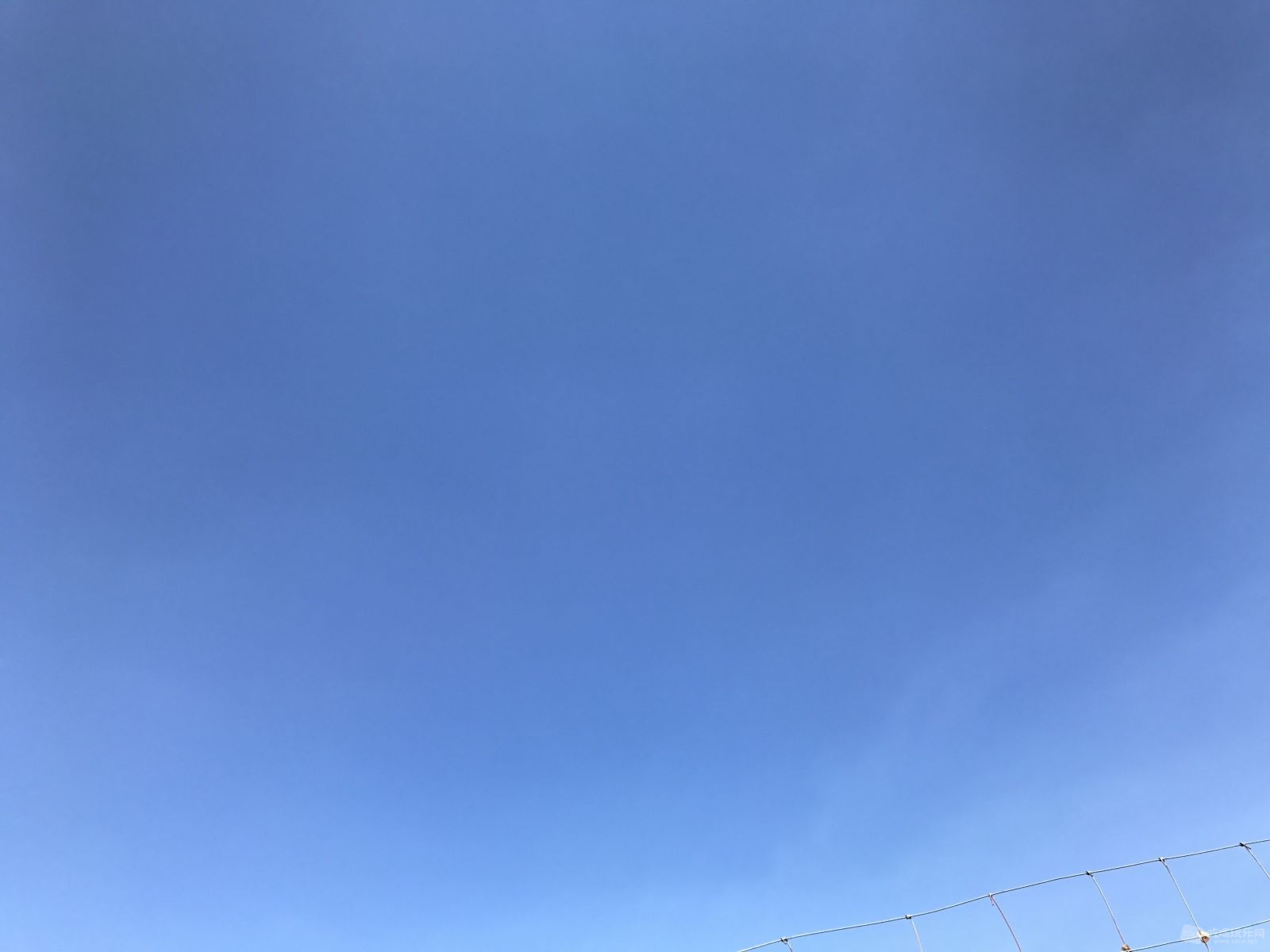 蓝蓝的天空