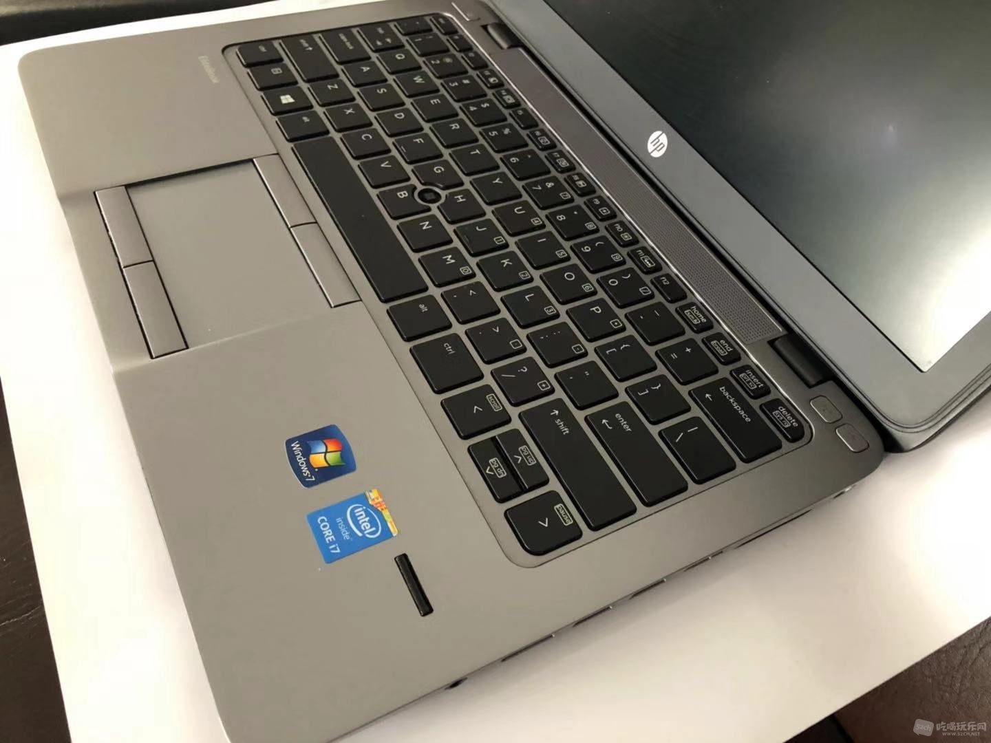 惠普820 g2 12寸轻薄商务机 i7 5600 8g 512gssd 已出