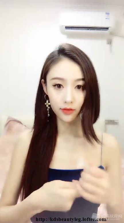 美女主播姗姗美图2019020436.jpg