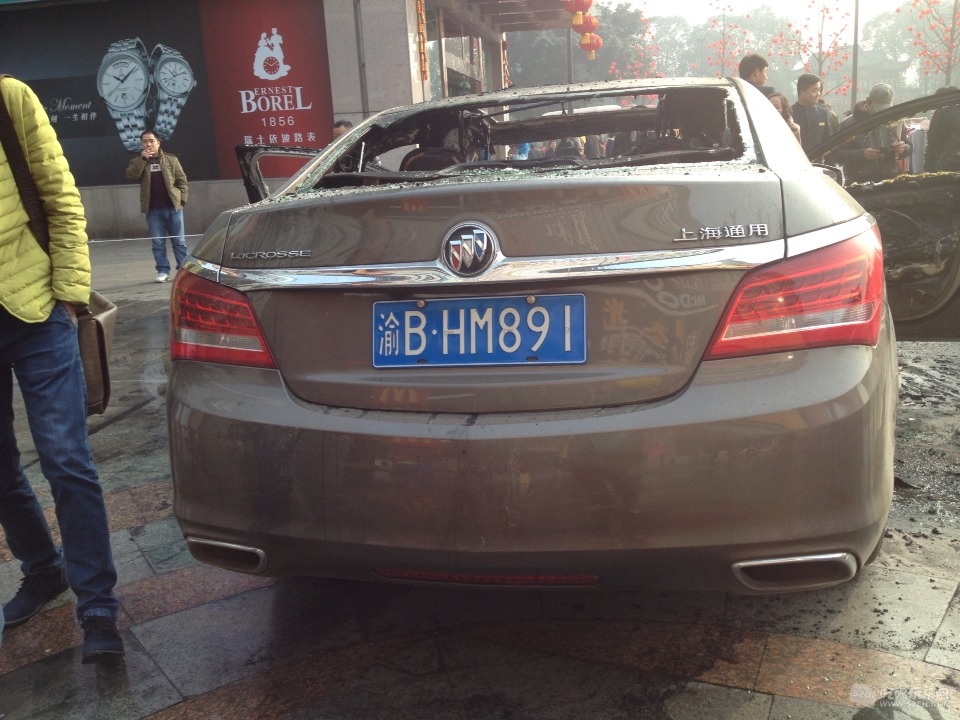 124450piiepyk7en838eei.jpg