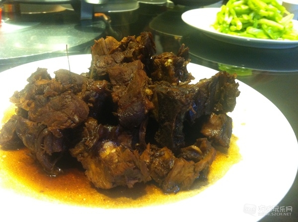 酱骨头
