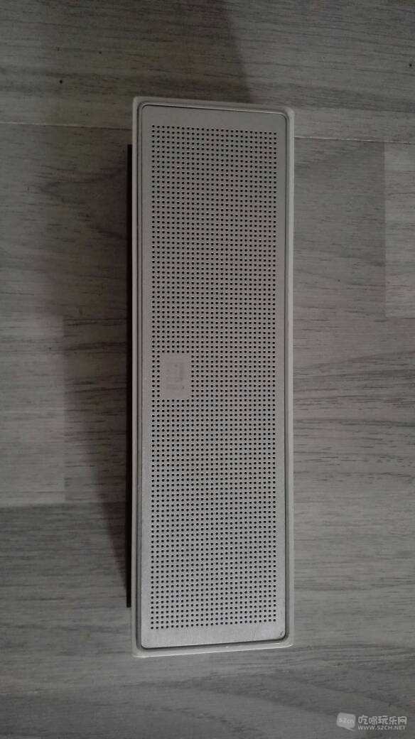 102420xptq44v2liuz2xe4.jpg