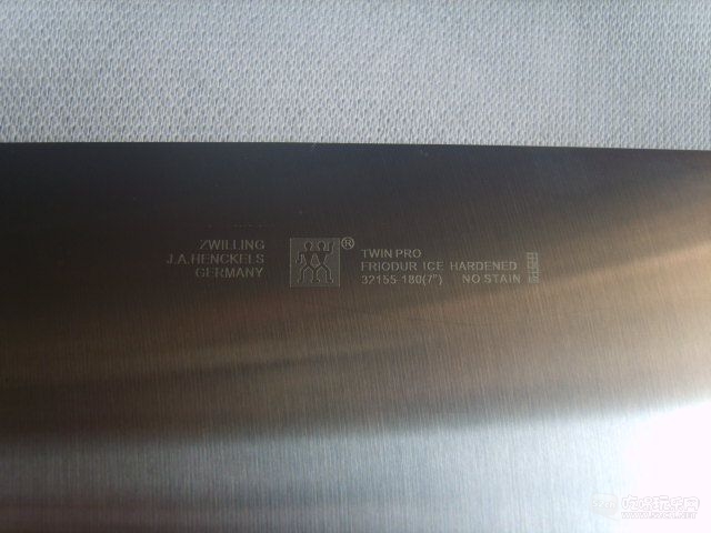 S8309069.JPG
