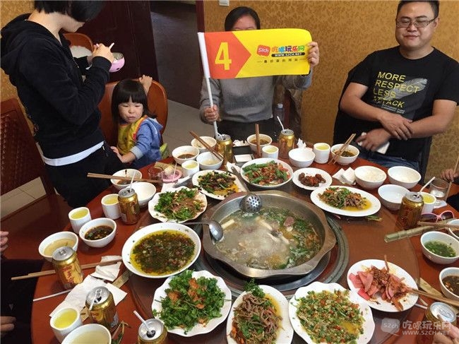 刘俊龙2.jpg