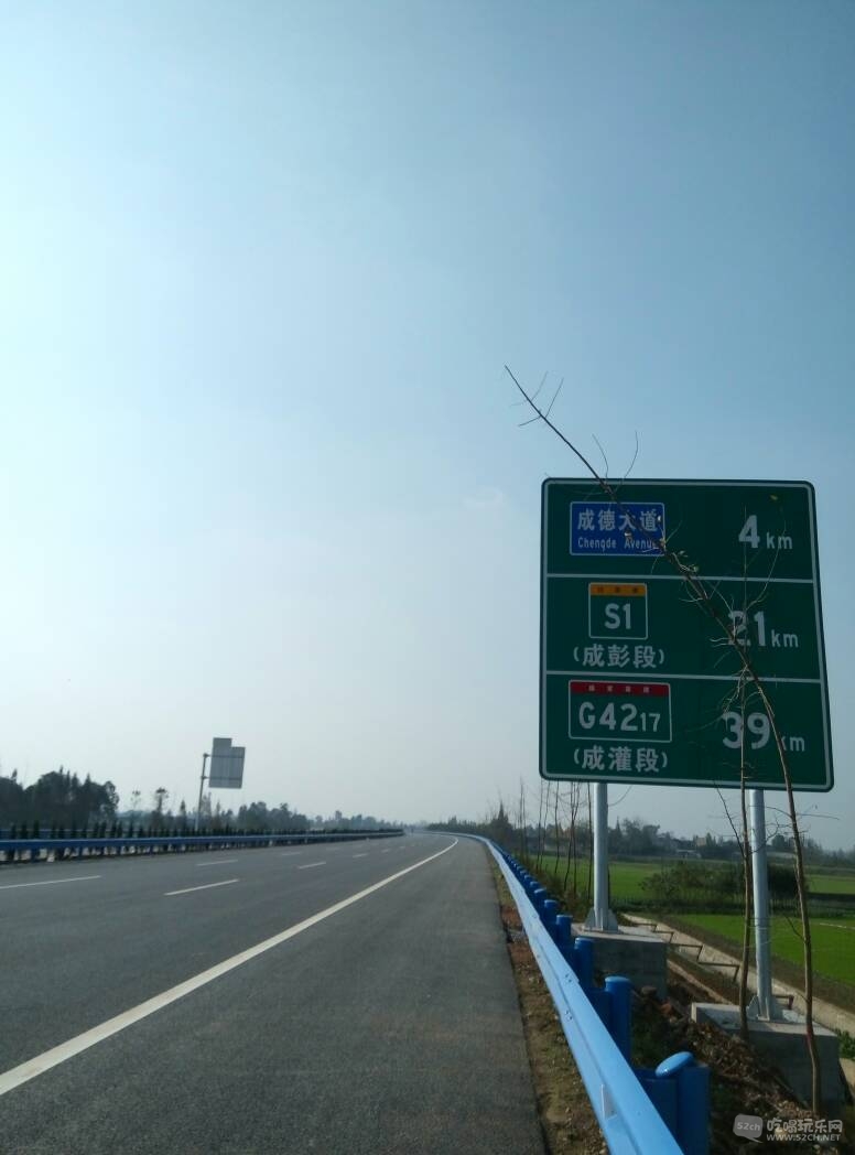 133653eqkebomqqqmgkg6m.jpg
