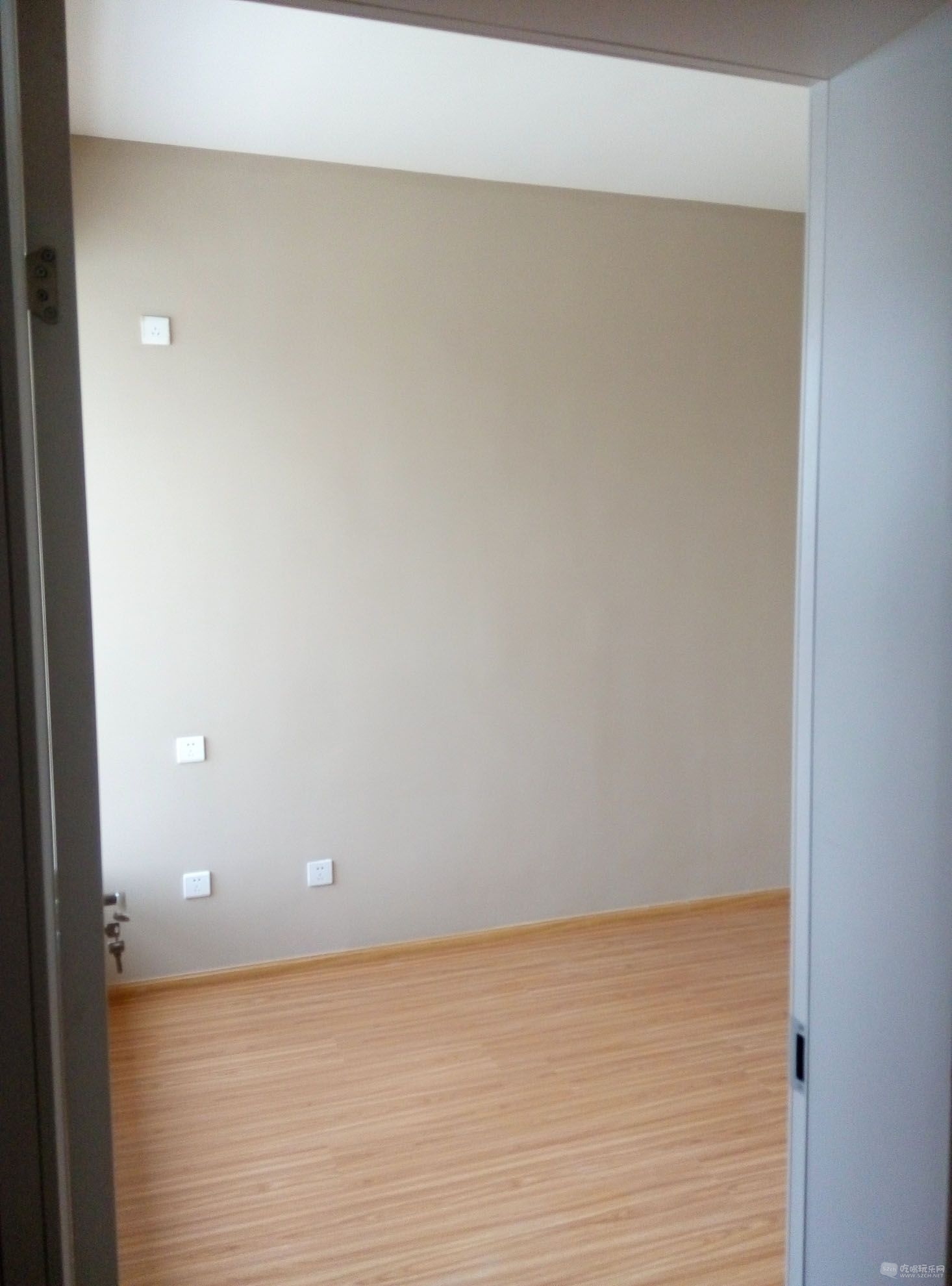 P50723-132944.jpg