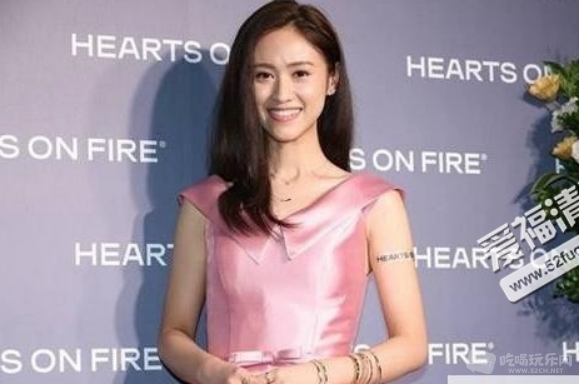 吴宗宪玩直播推女儿，难道要效仿曾志伟捧红曾宝仪？（陈，懒心）256.png