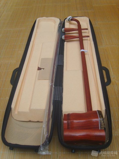 S8300355.JPG