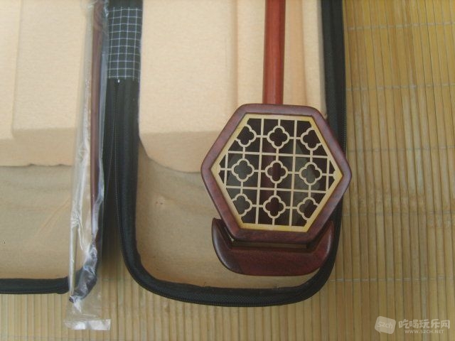 S8300370.JPG