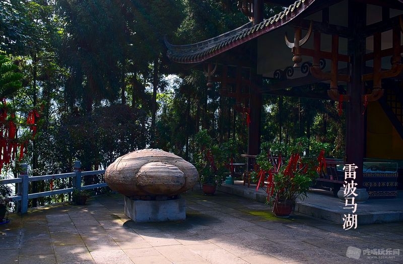 34541694_1024.jpg
