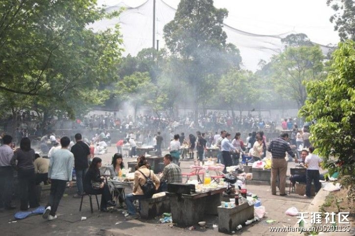 塔子山烧烤.jpg