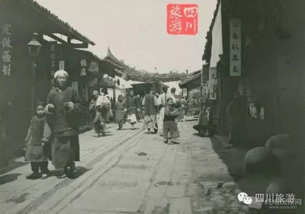 成都，街道景色.jpg