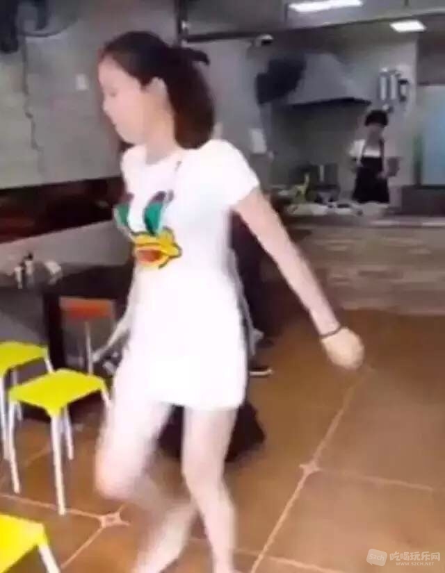093341utwnnnq5wgsqz3z8.jpg