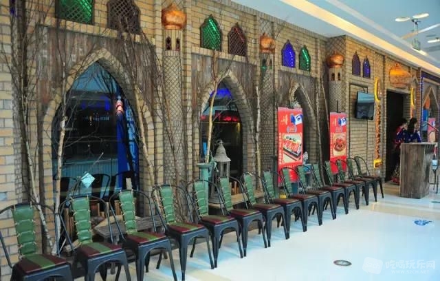 疆文化新疆欢乐餐厅.jpg