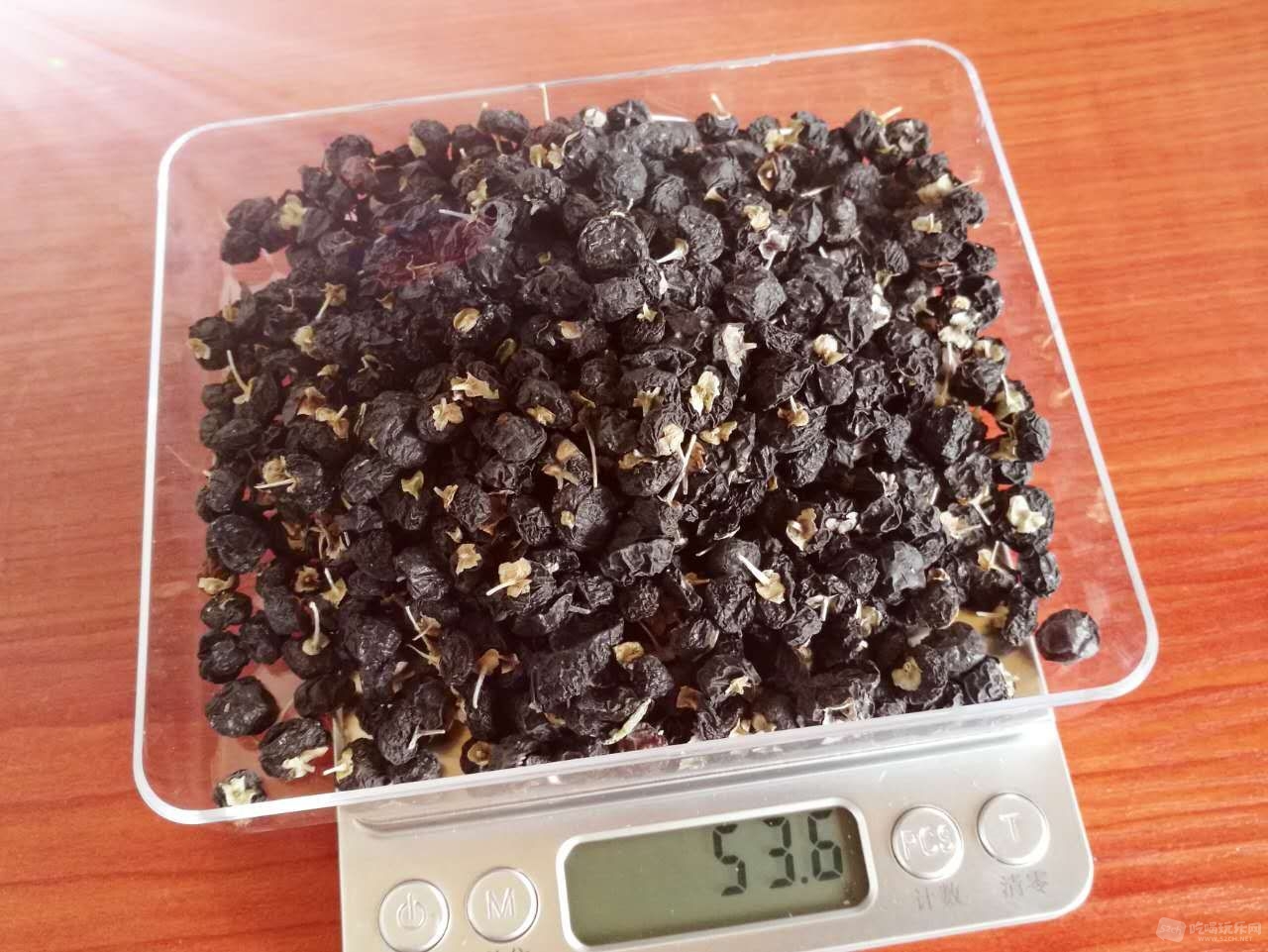 1815239825.jpg