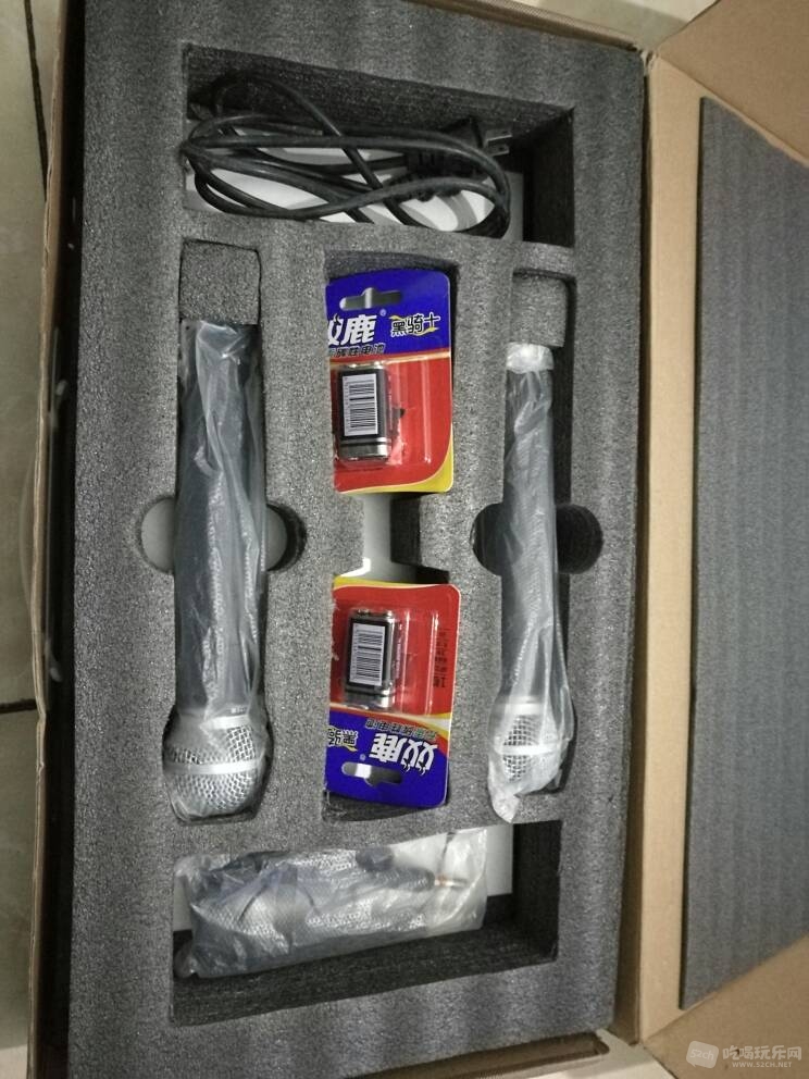 084443j2852v7zx0qzzc22.jpg