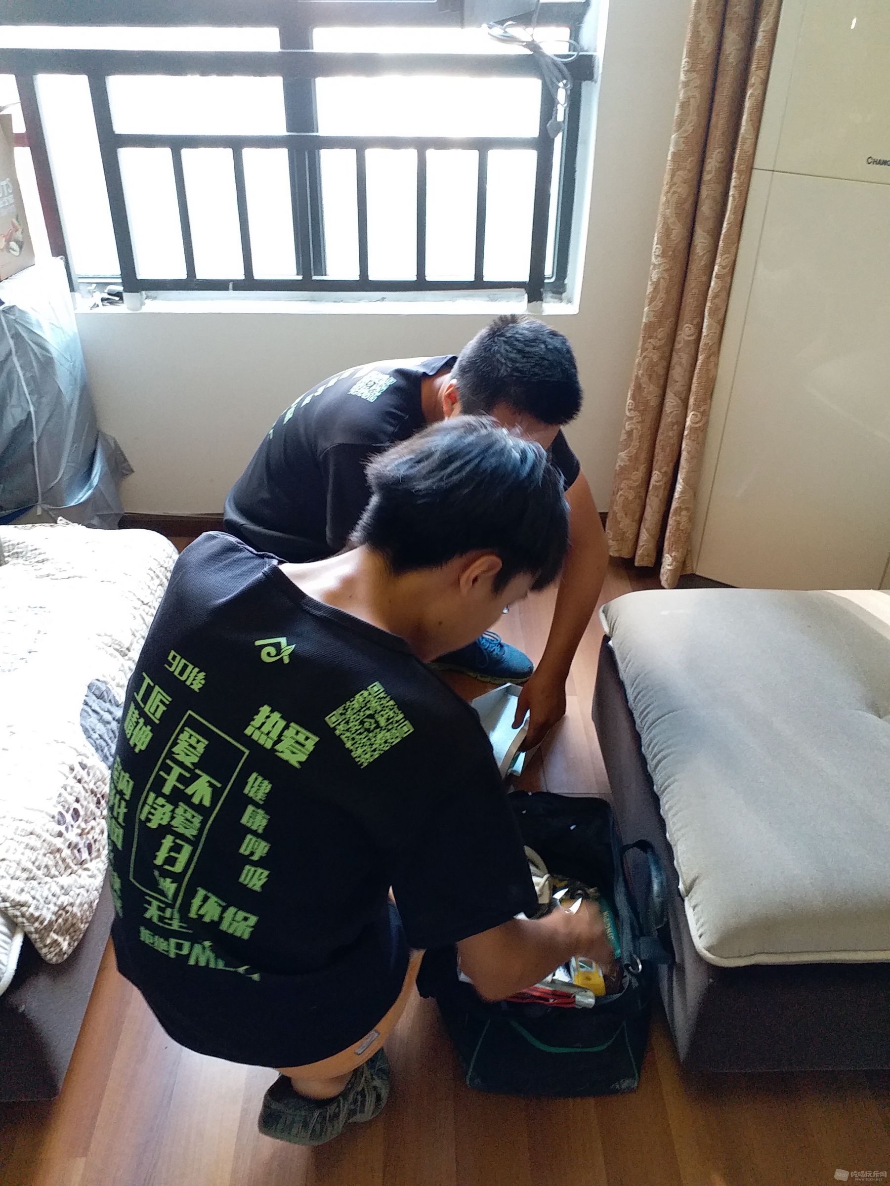 不能叫师傅叫小哥