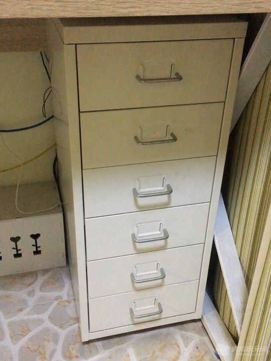 宜家铁皮柜1.jpg