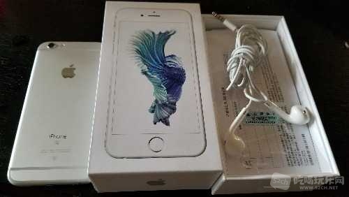 1521878796887790342208.jpg