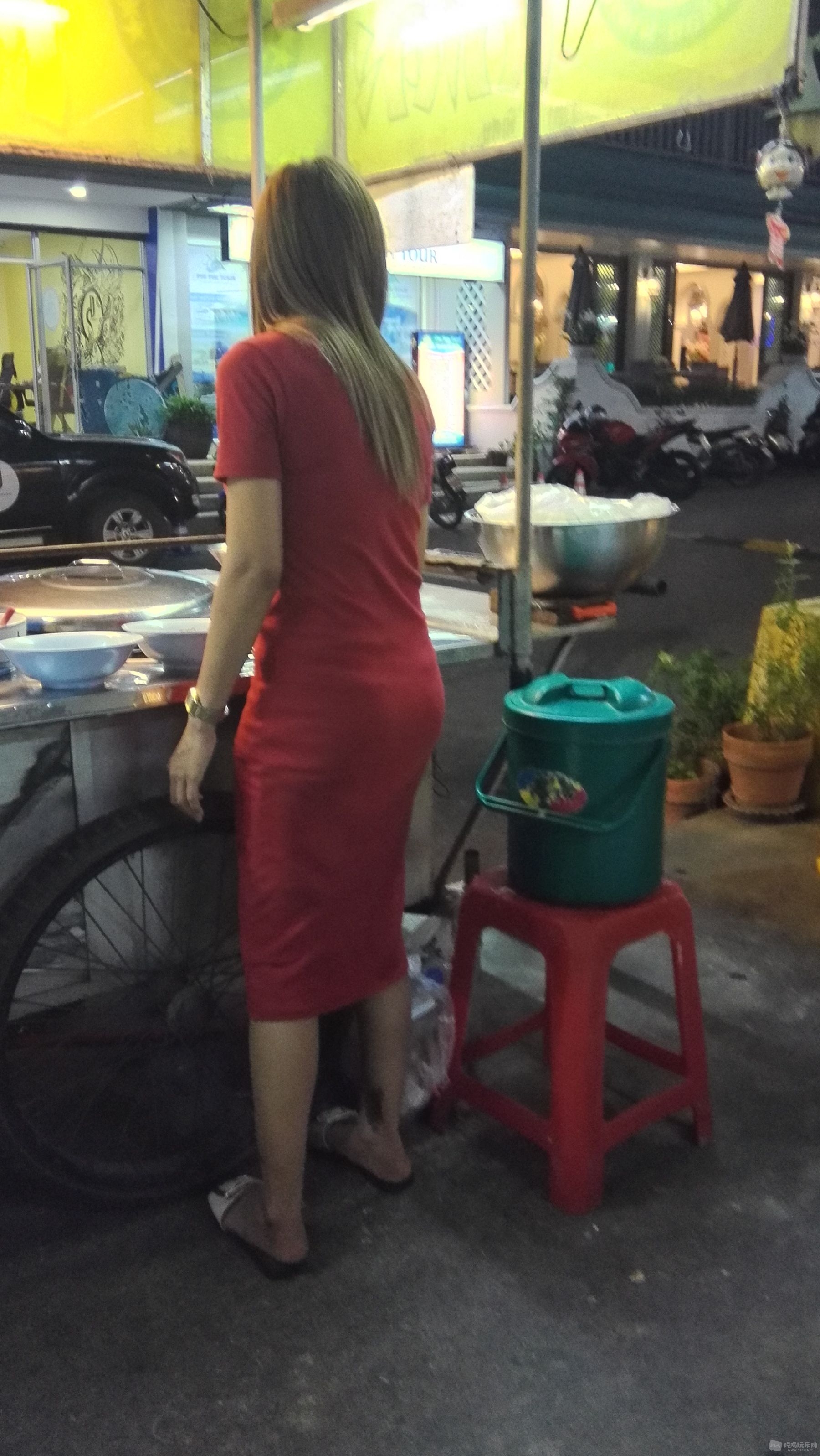 小饭馆老板女儿.jpg