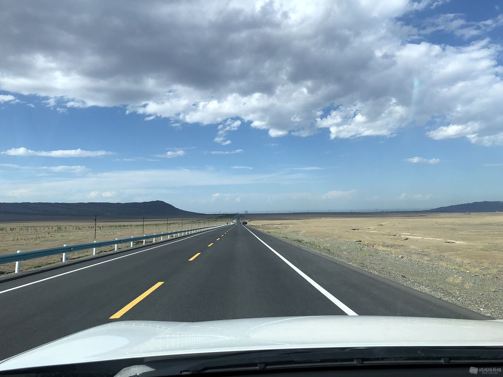 独山子大峡谷的路