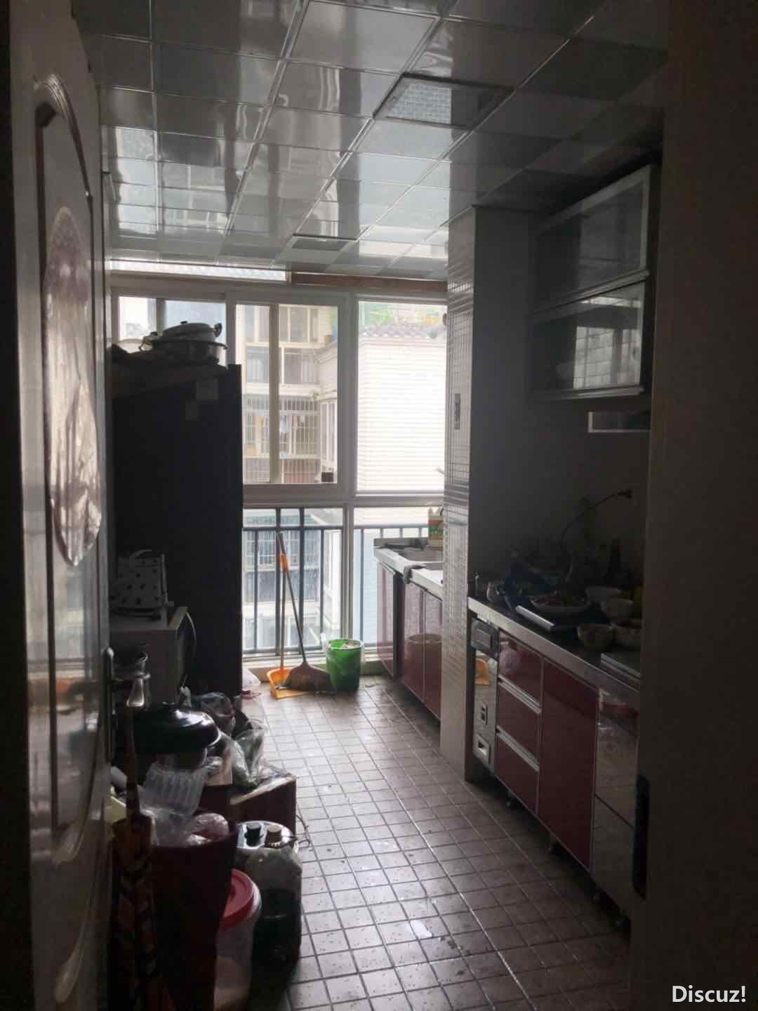 厨房