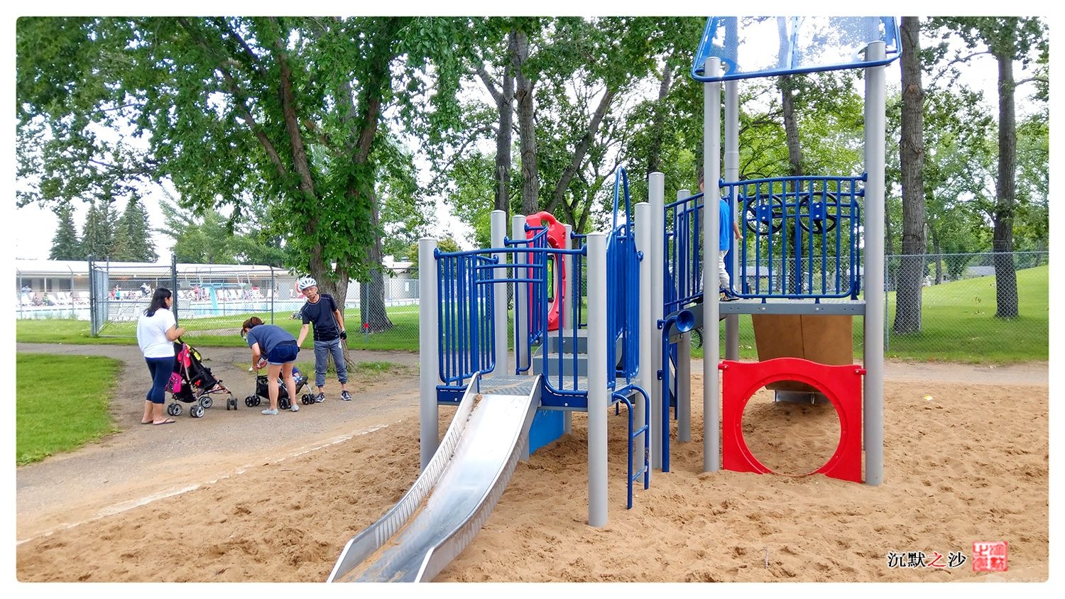 2019年7月24日 Holliston社区的儿童乐园.jpg