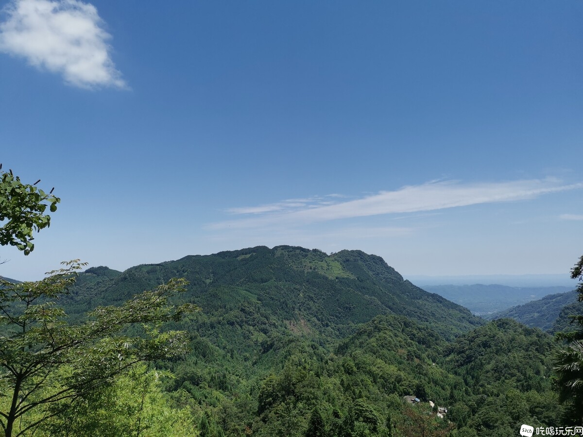 南宝山沿途风光