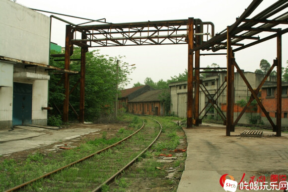 02.jpg