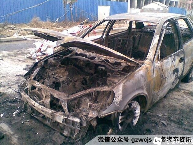 火烧车5.jpg