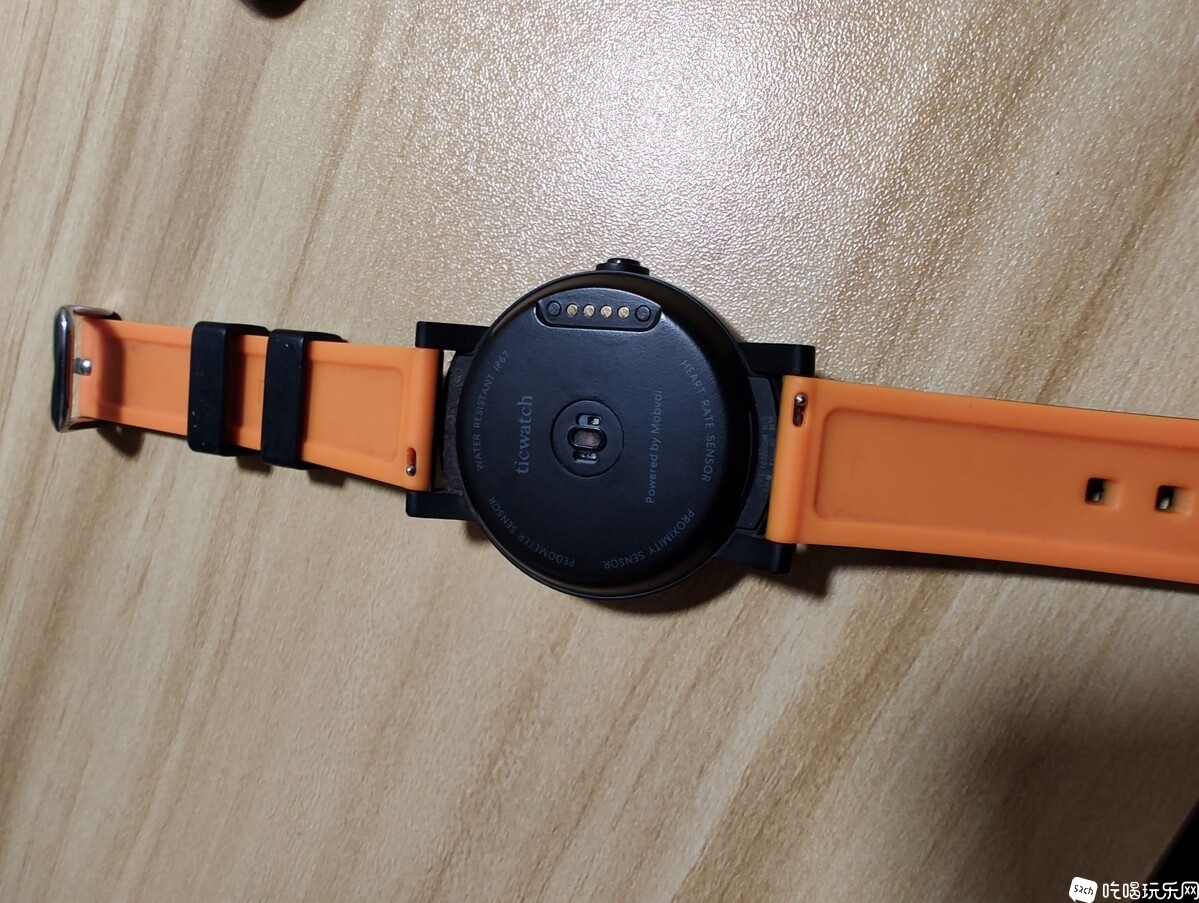 TicWatch E.jpg