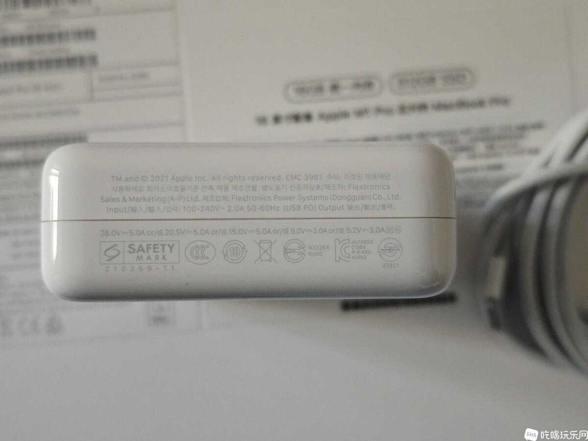 Mac充电器2.jpg