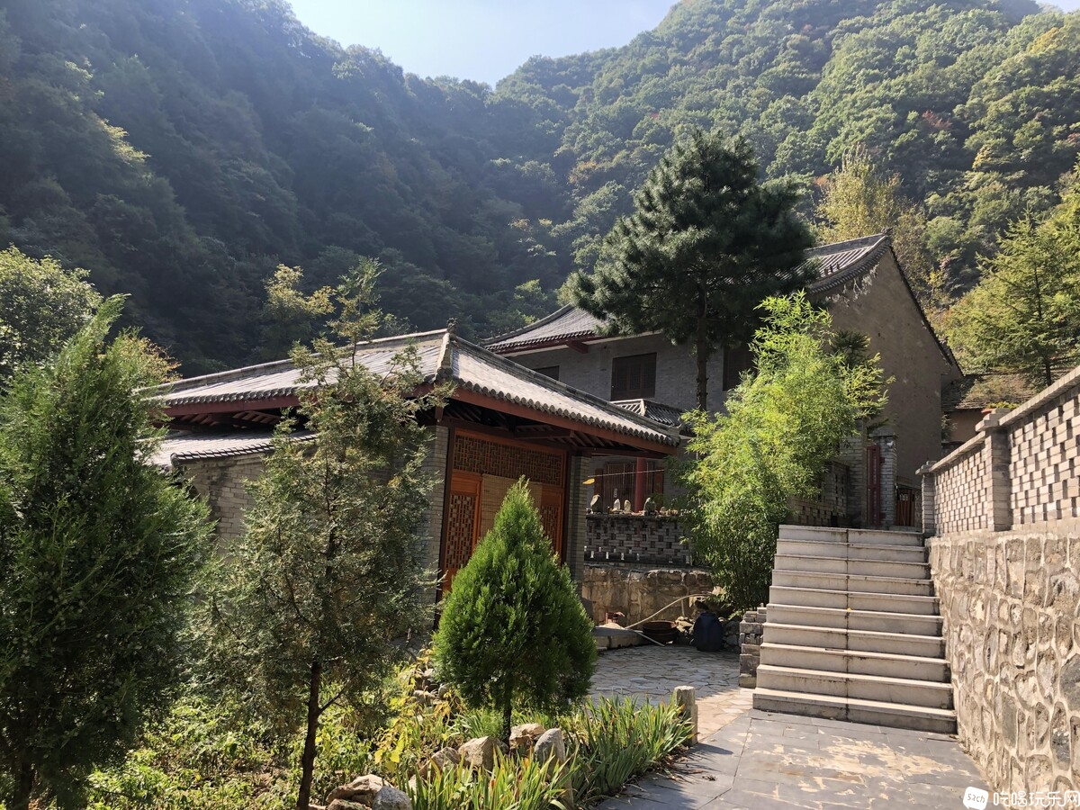 深山人家.JPG