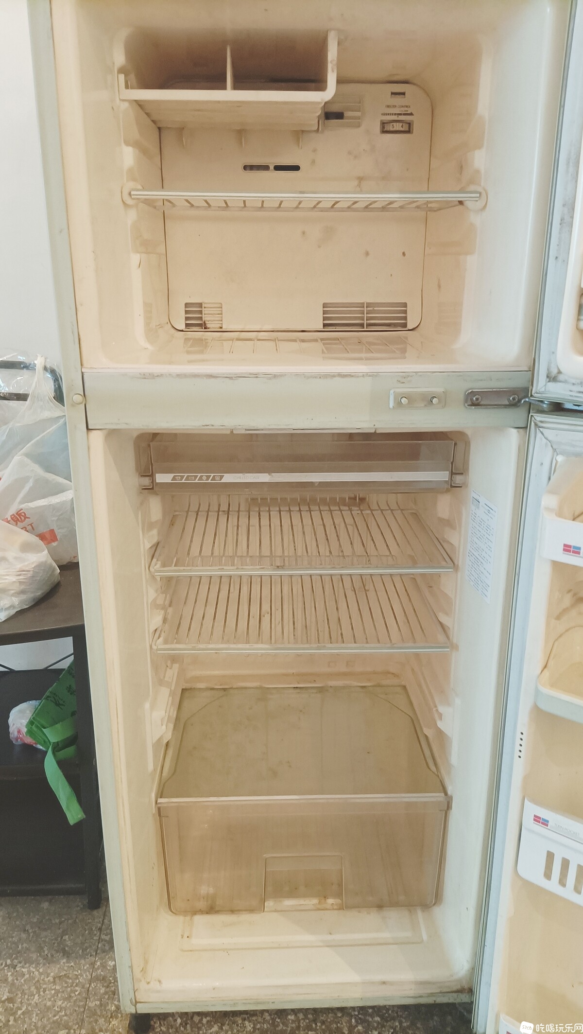 华凌178升冰箱