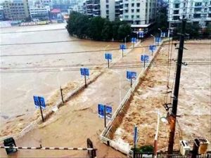来势汹汹 ８市今日降暴雨