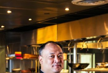 成都瑞吉酒店秀全日制餐厅推出泰国美食节活动